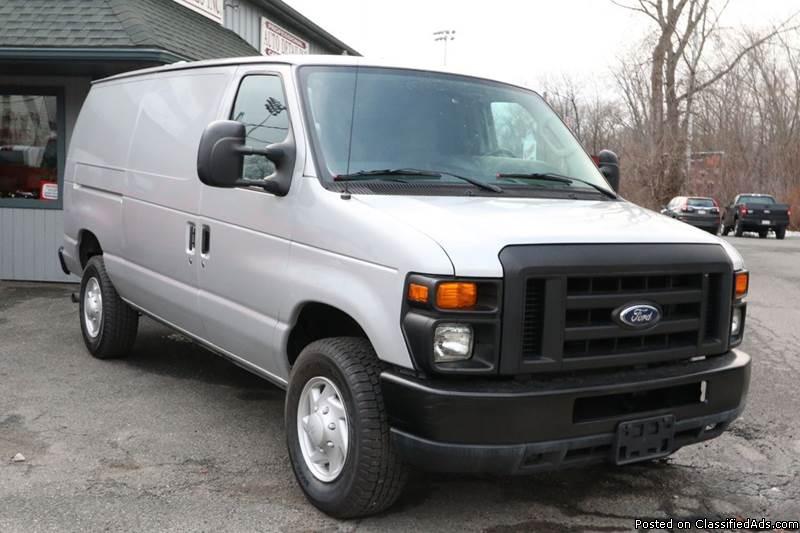 2009 Ford E-Series Cargo E-350 SD 3dr Cargo Van! DELIVERY AVAILABLE! #5210