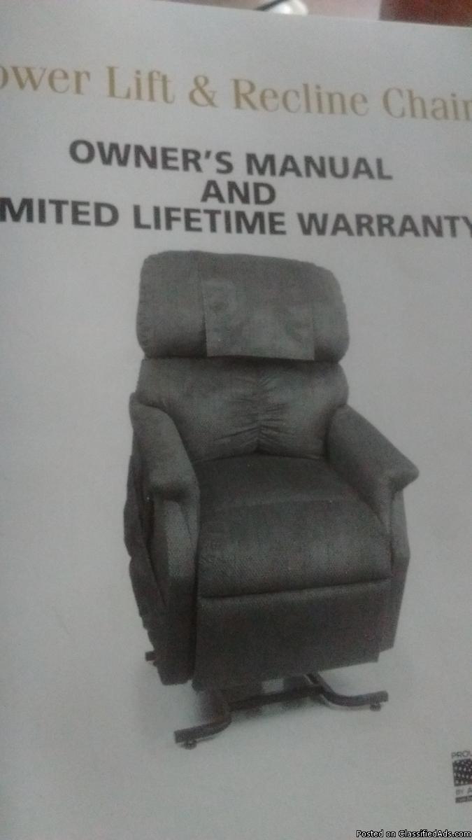 Like New Power Lift Chair, 0