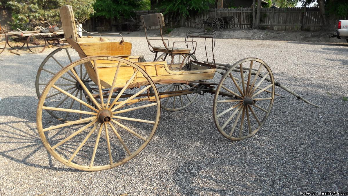 Christmas Antique wagons Buggies and much more  (Deliveries from utah), 1