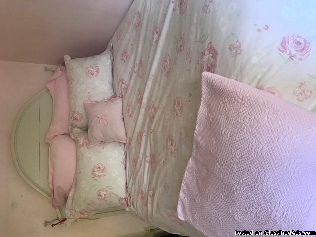 Pottery Barn Girls Bedding