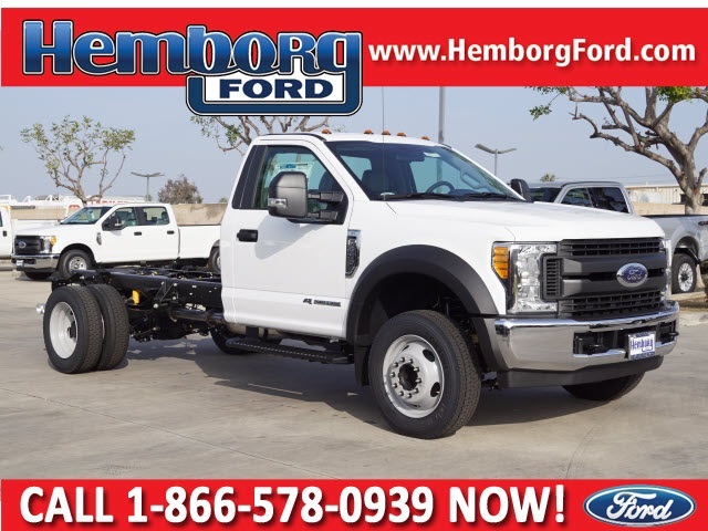 2017 Ford F-450sd  Cab Chassis