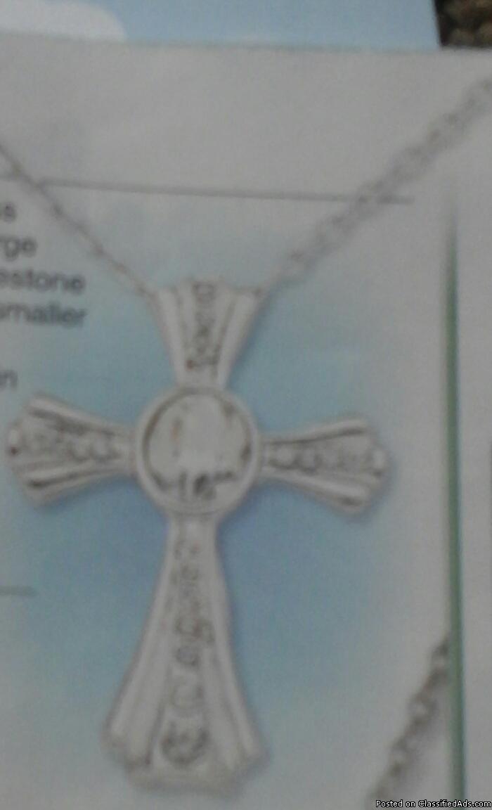 Cross pendant, 0