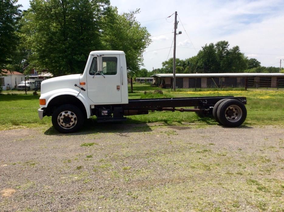 1999 International 4700  Cab Chassis