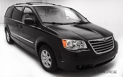 2010 Chrysler Town & Country Touring Plus 2010 Chrysler Town & Country