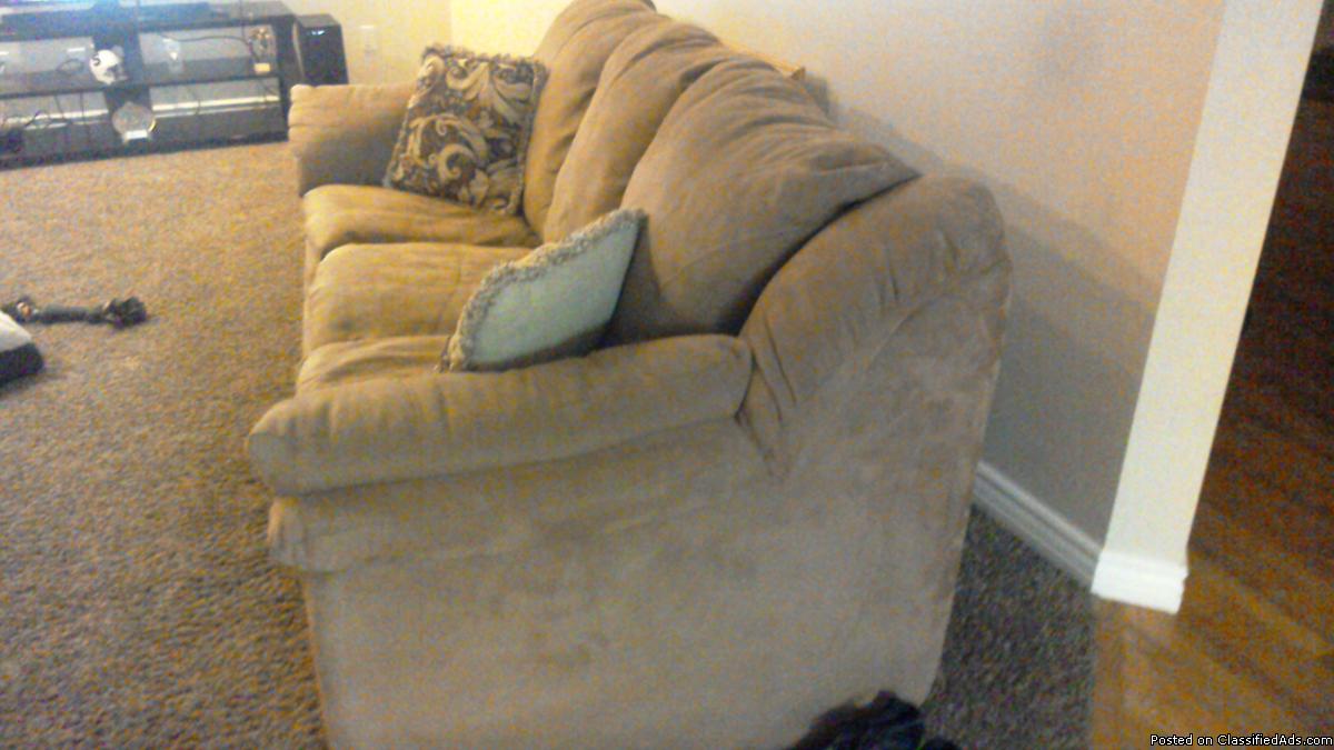 Couch and love seat, 4