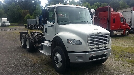 2016 Freightliner Business Class M2  Cab Chassis