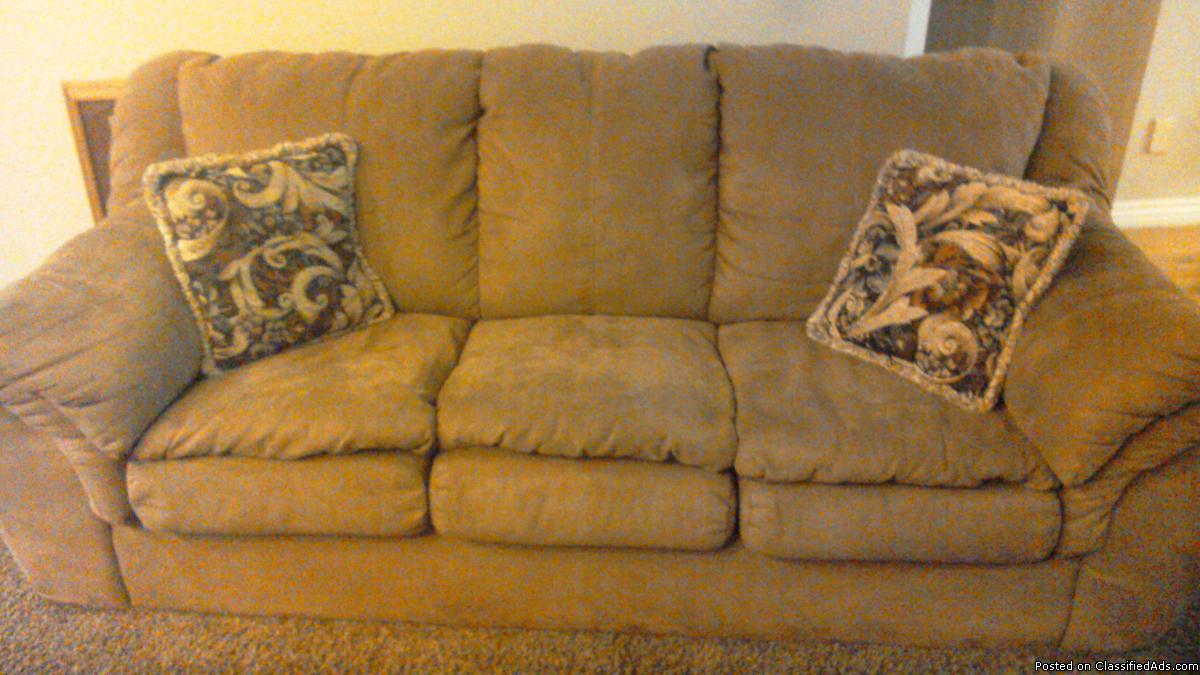 Couch and love seat, 0