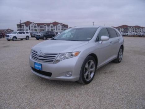2011 Toyota Venza 4dr Front