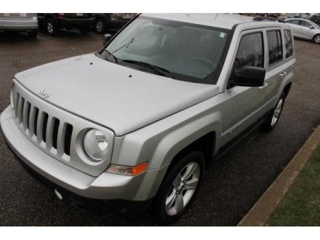 2011 JEEP Patriot 4x4 Latitude 4dr SUV