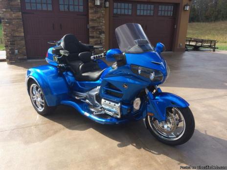 2013 Honda Gold Wing California Side Car Viper Trike