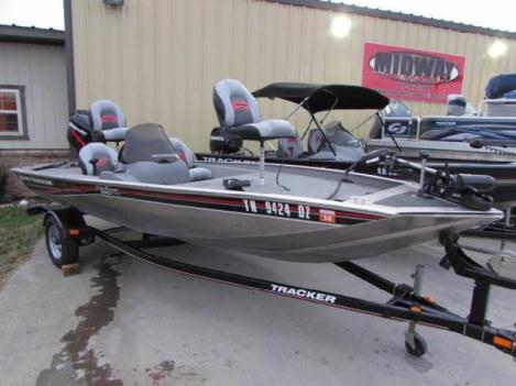 2010 BASS TRACKER PRO TEAM 170 TX - Midway Power Sports, Spokane Missouri