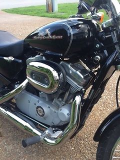 Harley-Davidson : Sportster Harley Davidson sporter custom, Black, low miles.