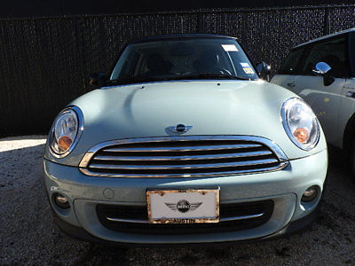 Mini : Cooper Coupe Coupe 2-Door Base MINI Cooper Hardtop 2dr Coupe Low Miles Automatic Gasoline 1.6L 4 Cyl Ice B