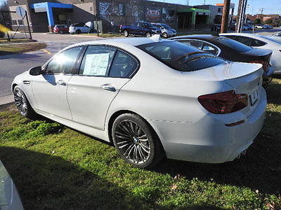 BMW : M5 4dr Sedan 4 dr sedan bmw m 5 sedan new automatic gasoline 4.4 l 8 cyl alpine white