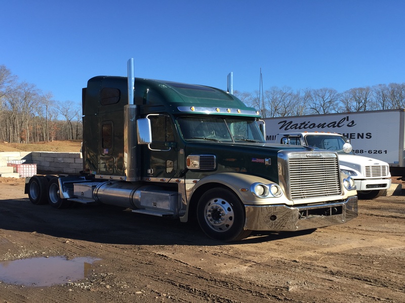 2006 Freightliner Coronado