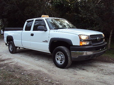 Chevrolet : Silverado 2500 W/T 52K MILES-CITY OWNED-LLY DURAMAX-READY TO GO! 52 k miles fleet maintained lift gate lly duramax diesel low miles