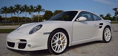 Porsche : 911 S Turbo 2011 porsche turbo s heart pounding 0 60 one of the fastest factory cars out