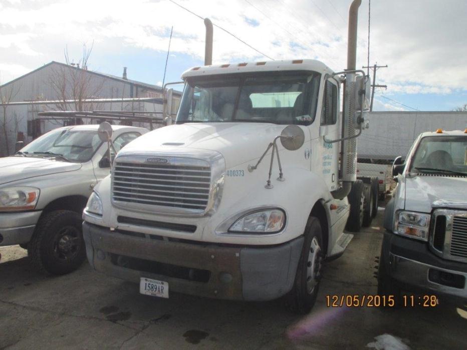 2003 Freightliner Cl12062st-Columbia 120