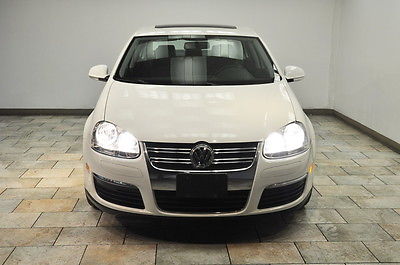 Volkswagen : Jetta SE 2009 volkswagen jetta sedan se low miles white