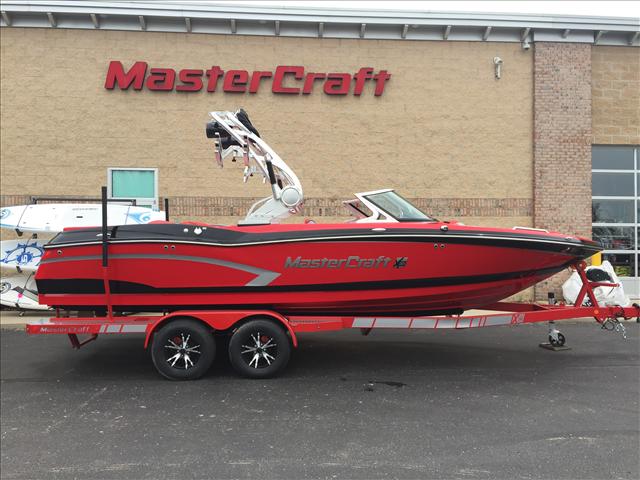 2015 Mastercraft Sport/Ski Boat X30