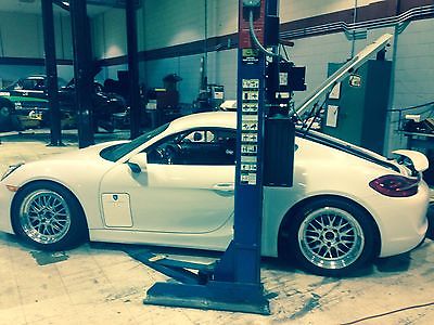 Porsche : Cayman 2014 981 cayman s race car