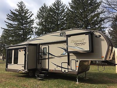 2013 Forest River FLAGSTAFF 5TH WHEEL Travel TRAILER!