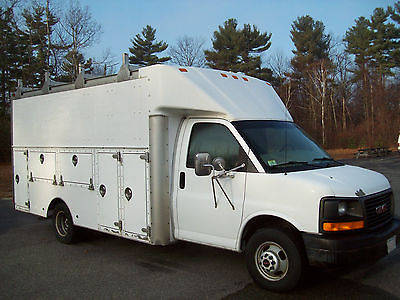 GMC : Savana  3500 Cutaway with Trademaster Utility Body 2004 gmc 3500 cutaway with trademaster utility body 11900