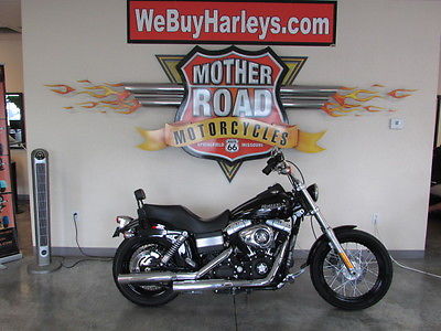 Harley-Davidson : Dyna 2011 harley davidson street bob with only 5 613 miles