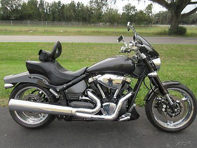 Yamaha : Road Star 2002 yamaha warrior chrome wheels powercomander exhaust loaded sweet