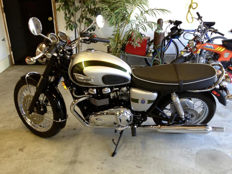 2012 Triumph Bonneville SE