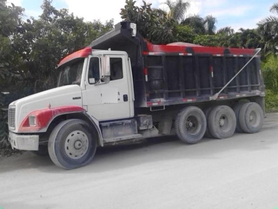 1996 Freightliner Fl70