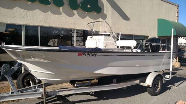 2008 Boston Whaler 190 Montauk