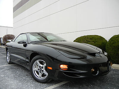 Pontiac : Trans Am trans am Rare! Last Year!  Clean Inside and Out! Always Garaged! Like New Tires!
