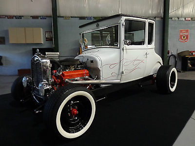 Ford : Model T Streetrod  1926 ford model t streetrod meticulously built drive with confidence sharp