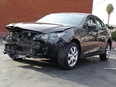 Mazda : Mazda3 i Sport 2015 mazda mazda 3 i sport damaged salvage only 10 k miles economical wont last