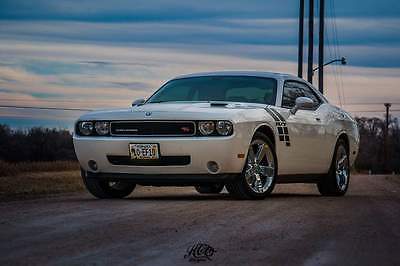 Dodge : Challenger 09 challenger r t manual white very low miles