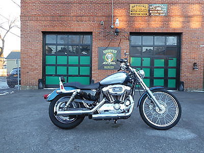 Harley-Davidson : Sportster 2004 harley davidson xl 1200 custom factory 2 tone first year rubber mount nice