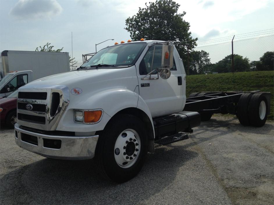 2011 Ford F650