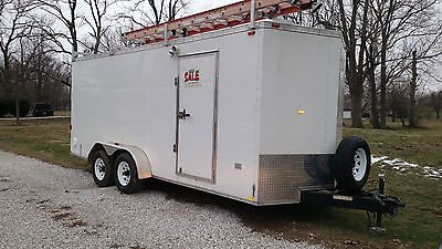 2014 suretrac 18' Enclosed trailer - swing door - custom built