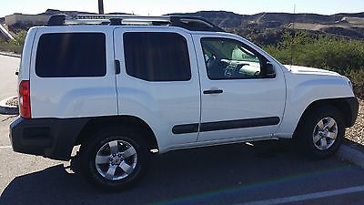Nissan: Xterra Nissan Xterra S 2012 White 2WD NICE and CLEAN SUV