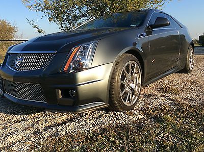 Cadillac : CTS 2dr Coupe Cadillac CTS-V Coupe 2dr Coupe Low,Low Miles Automatic  Gasoline 6.2L 8 Cyl