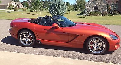 Dodge : Viper SRT10 2005 doge viper copperhead convertible 5000 miles chrysler warranty lmtd edition