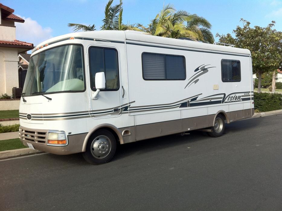 2002 Rexhall Vision 26