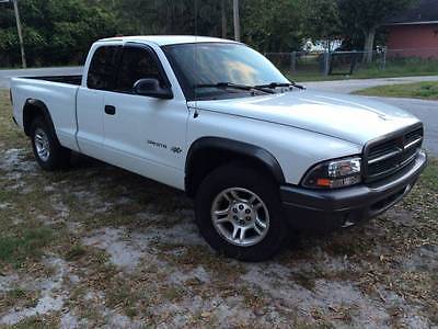 Ford : Other Pickups GOOD CONDITION 2002 dodge dakota best offer 4500 negotiable