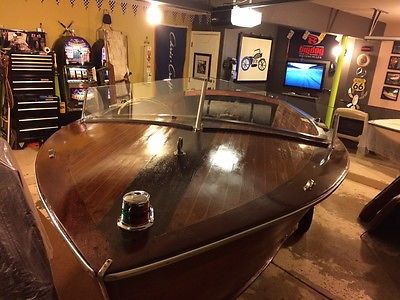 1957 Chris Craft sportsman 17' Chris Craft boat