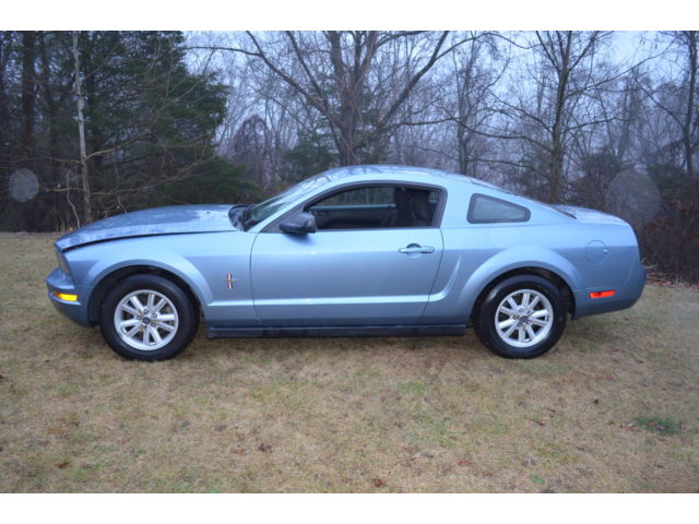 Ford : Mustang 2dr Cpe Prem 2005 ford mustang v 6 rebuildable repairable ez fixer salvage wrecked