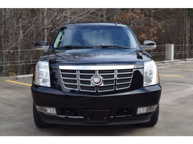 Cadillac : Escalade AWD AWD SUV Bluetooth CD Adjustable Pedals Air Conditioned Seats Air Conditioning