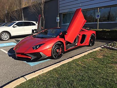 Lamborghini: Aventador SV 2016 lamborghini aventador sv with 71 miles