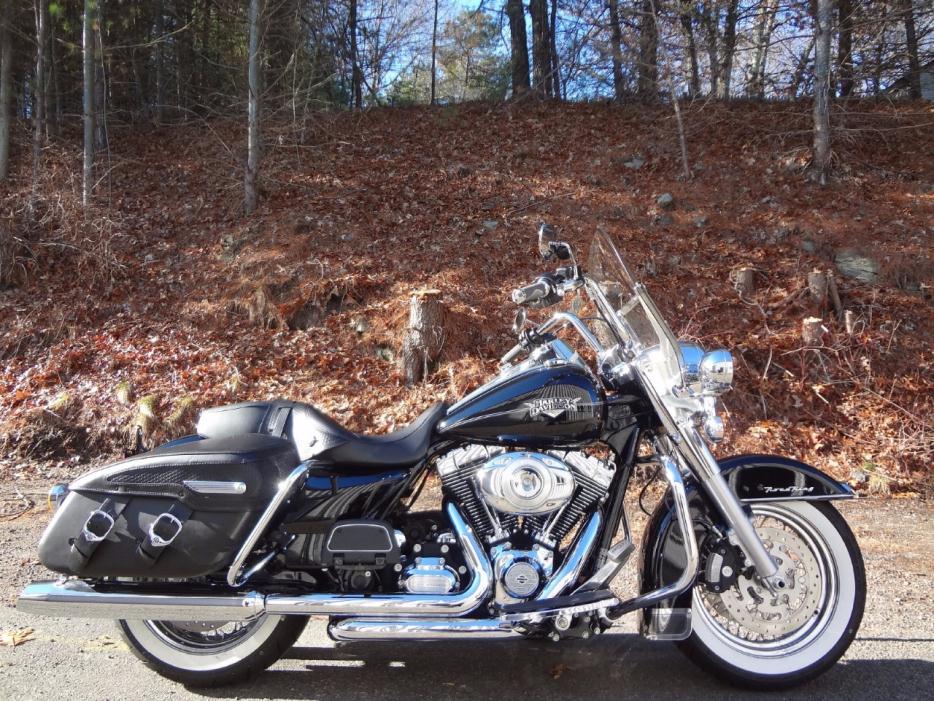 2013 Harley-Davidson FLHRC Road King Classic