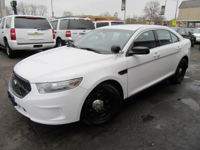 Ford: Taurus Police FWD White Next Generation Police Interceptor 52k Miles Warranty Ex-Fed car Nice